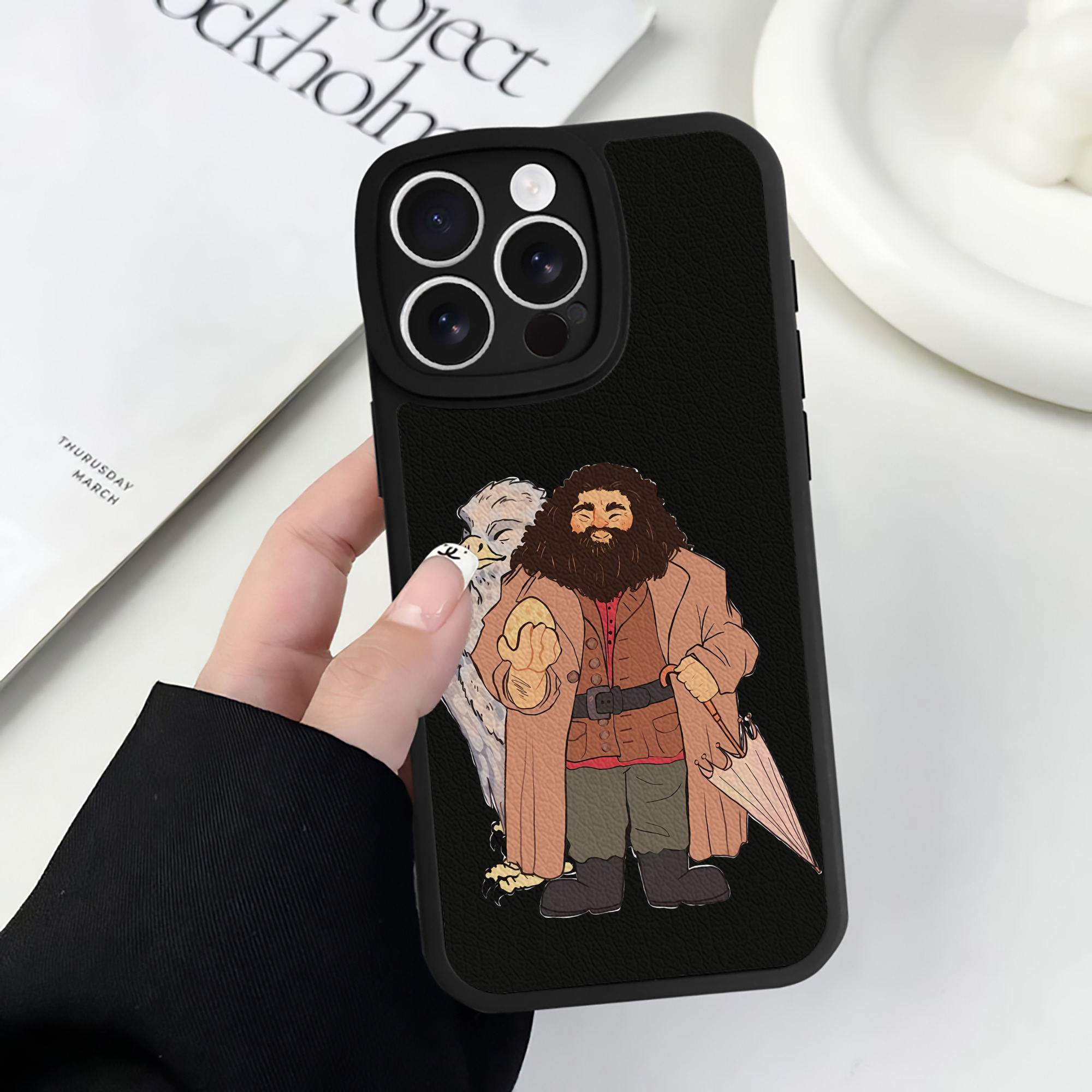 （画像用） Harry Potter ハリー・ポッターシリーズ 【iPhone 16シリーズ対応】シリコンスマホケース（レザー調） 材質：シリコン